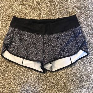 Lululemon shorts size 8